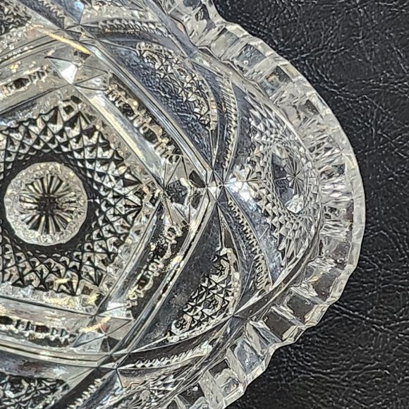 Mid-Century EAPG Imperial Glass Heart Shaped Candy/Nut Dish Signed Nucut Pattern - Picture 4 of 10